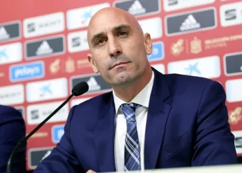 İspanya Futbol Federasyonu Başkanı Luis Rubiales istifa etti