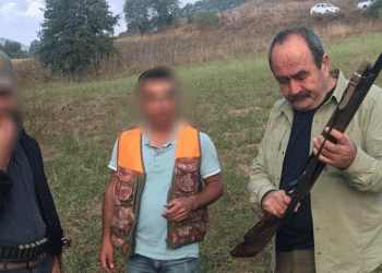 Kuş sesi çıkaran cihazlar ele geçirildi