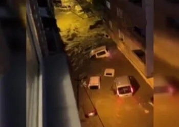 İstanbul’da Sel felaketi: 2 kişi hayatını kaybetti