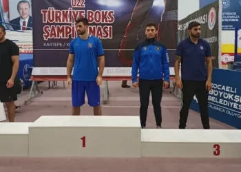 Türkiye Boks şampiyonasına Bursa damga vurdu