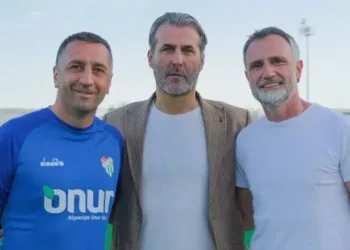 Bursaspor’da Sözkesen teknik menajerliğe getirildi