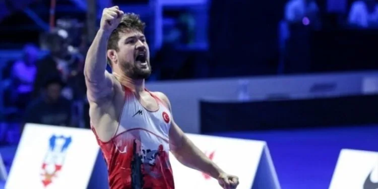 Ali Cengiz dünya şampiyonu