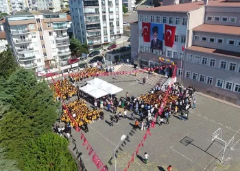 30 bin öğrenci ders başı yaptı