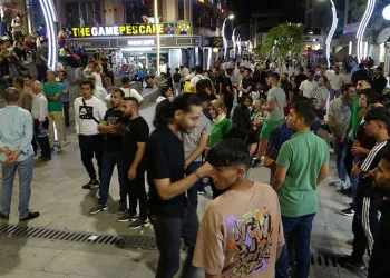6 ayda 200 bin İranlı Van’ı ziyaret etti