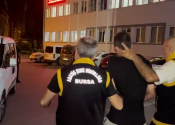 İntikam için kardeşinin katilini vurdu