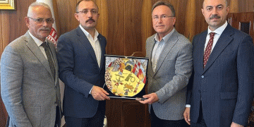 Minibüs piyasasının vitrini değişiyor