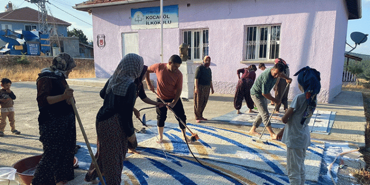 Veliler anaokulunu A’dan Z’ye temizledi