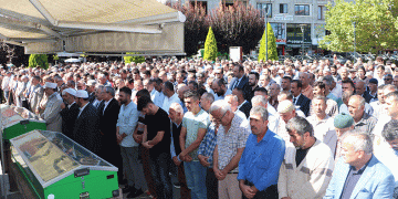 Başkan Özdemir’in kardeş acısı