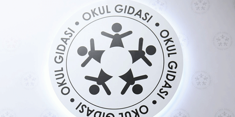 “Okul Gıdası” uygulamasına geçiş uzatıldı