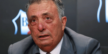 Çebi: “Amacımız kupayı müzemize getirmek”