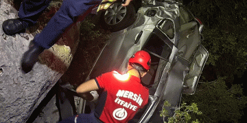 Emekli öğretmen otomobilinde cansız halde bulundu
