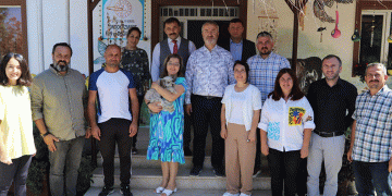 İlkokul öğrencileri için fen ve doğa okulu