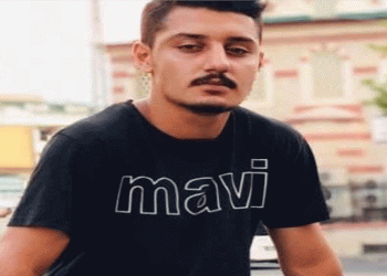 Kız kavgasında kan aktı