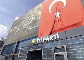 İyi Parti İzmir adayı açıklandı