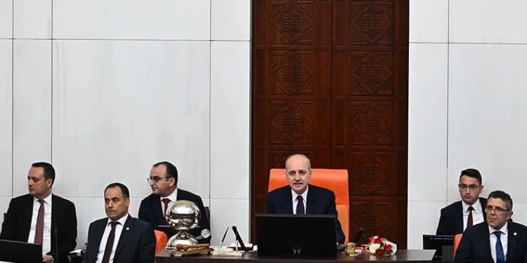 “Türkiye teröre teslim olmayacak”