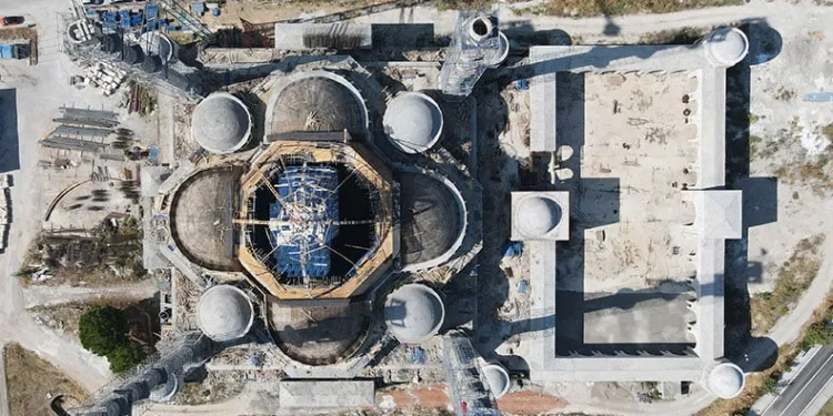 Devasa caminin kaba inşaatı bitiyor
