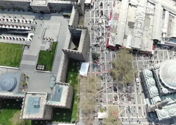 8 asırdır ticaretin kalbi burada atıyor