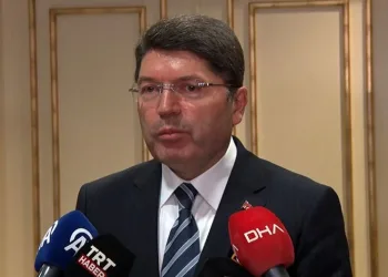 “İsrail-Filistin meselesi Ortadoğu’da kanayan bir yara”