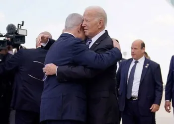 Yanlı tutumu destekleyemeyip istifa etti