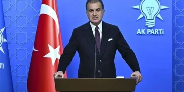 AK Parti’den Fazıl Say’a destek