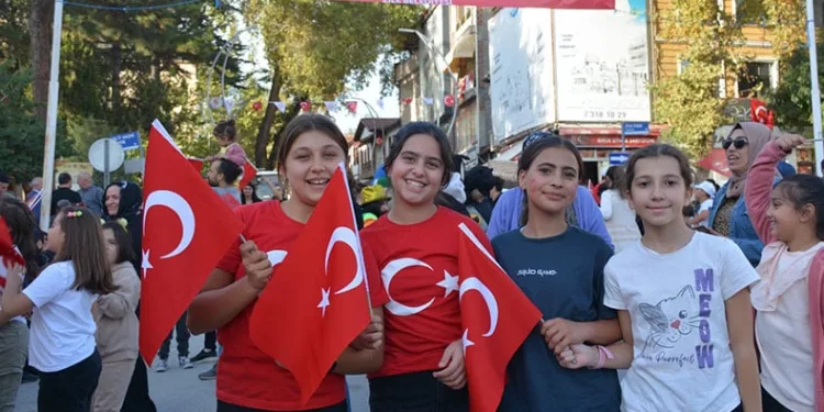 Zile’de 100. yıl coşkuyla kutlandı