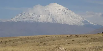 Türkiye’nin çatısı beyaza büründü