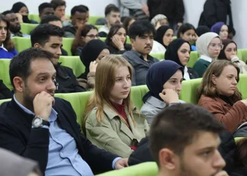 BTÜ’de İsrail-Filistin savaşı ele alındı