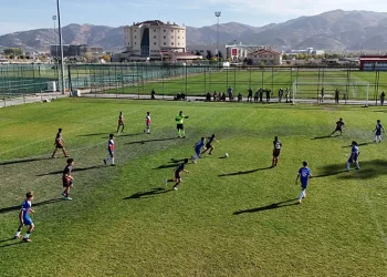 100’ncü yılda 100 takım Cumhuriyet için ter döktü