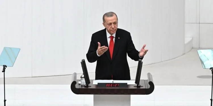 Meclis’te yeni yasama yılı başladı