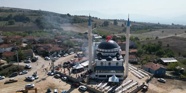 Ertuğrulgazi Cami, ibadete açıldı