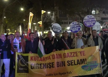 ‘Filistin’e destek siyonizme lanet’ mitingi