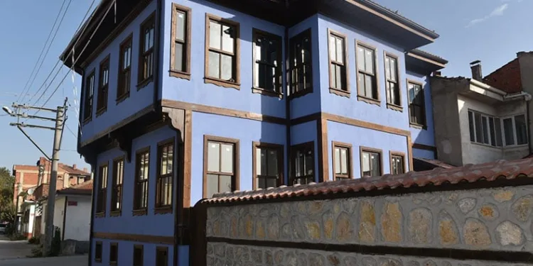 Yenişehir’de geçmiş geleceğe taşınıyor
