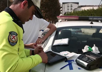 Aday sürücü ehliyetini alamadan ceza yedi