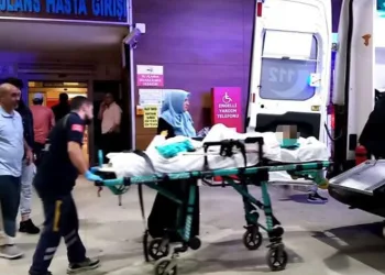 Üzerine kaynar su dökülen çocuk ağır yaralandı