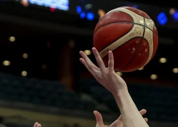 FIBA Avrupa, İsrail takımlarının yer aldığı maçları askıya aldı
