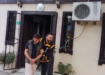 Bursa’da oto faresi yakalandı