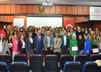 Ebe ve hemşirelere Acil Obstetrik Bakım Eğitimi