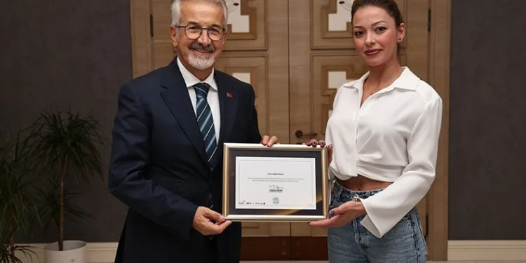 Başkan Erdem’den yoga eğitmenlerine teşekkür