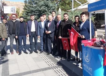 Ülkü Ocaklarından Cumhuriyet sergisi