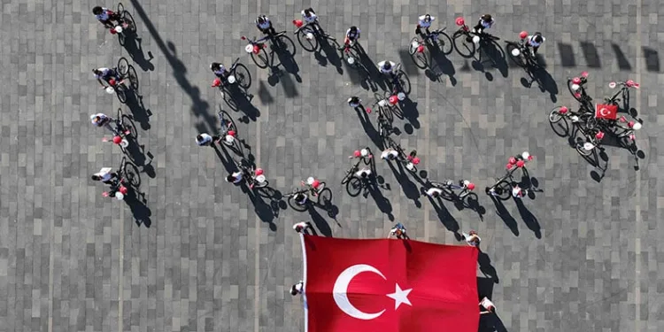 Türkiye Yüzyılı Bisiklet Korteji
