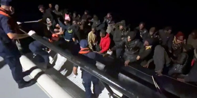 Marmaris’te 47 düzensiz göçmen kurtarıldı