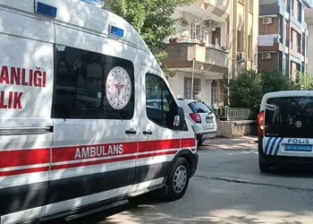 Kız arkadaşının evini basarak dehşet saçtı