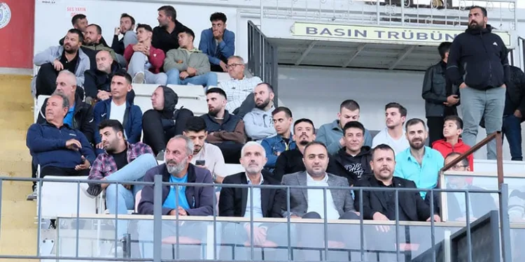 Çakırlıspor, Yalovaspor ile hazırlık maçında karşılaştı