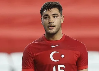Milli Futbol Takımı’nda kadrodan çıkarıldı