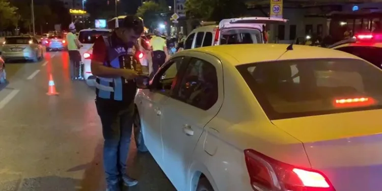 Abartılı egzoza 48 bin lira ceza