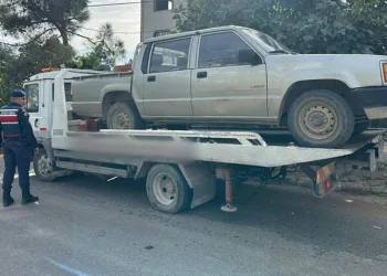 Jandarmadan tescilsiz ve plakasız araçlara uygulama