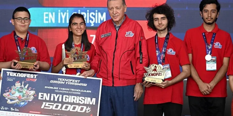 TEKNOFEST 2023 İzmir şampiyonu Bergama oldu