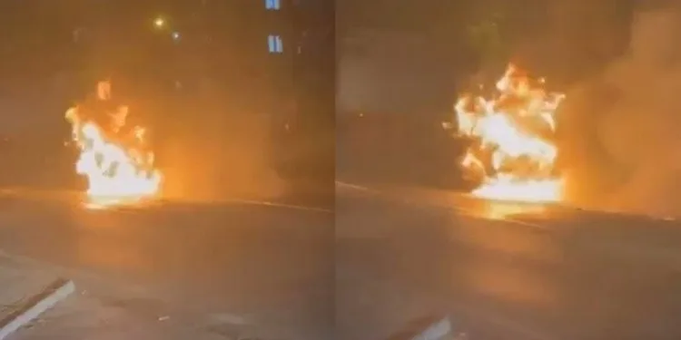 Bursa’da seyir halindeki otomobil alev alev yandı