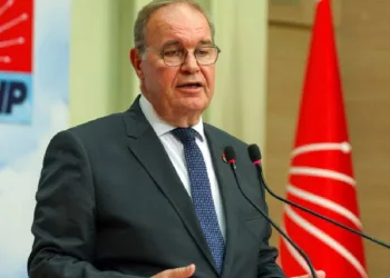 “Teröre karşı sessiz kalmak suça ortak olmaktır”