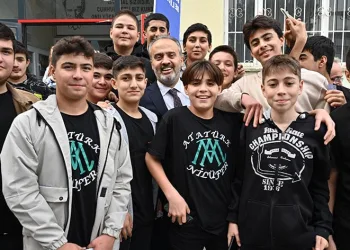 Başkan Aktaş’tan liselilere altın öğütler